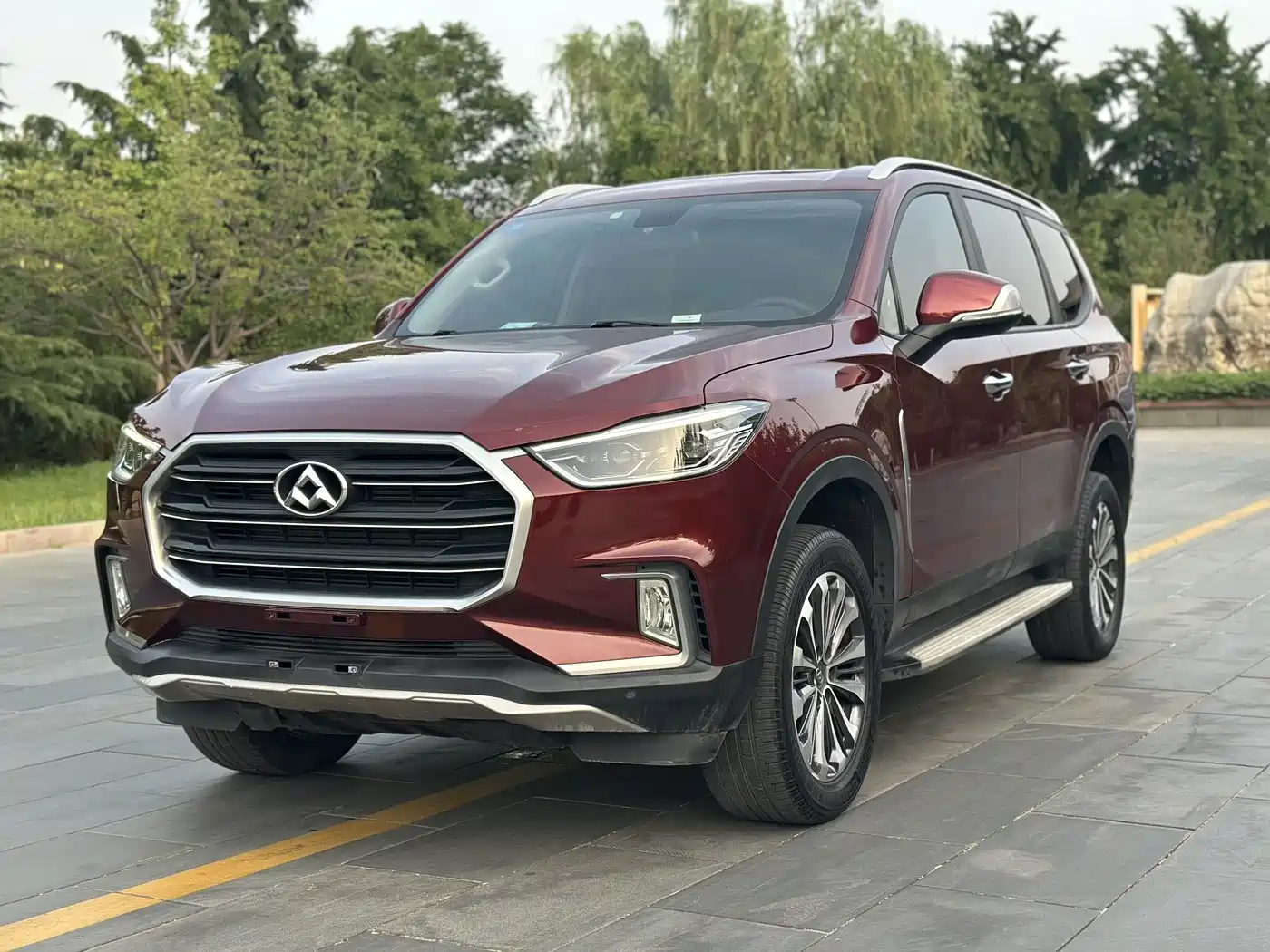 SAIC Maxus D90 2017 2.0T Automatic 2WD Uranus