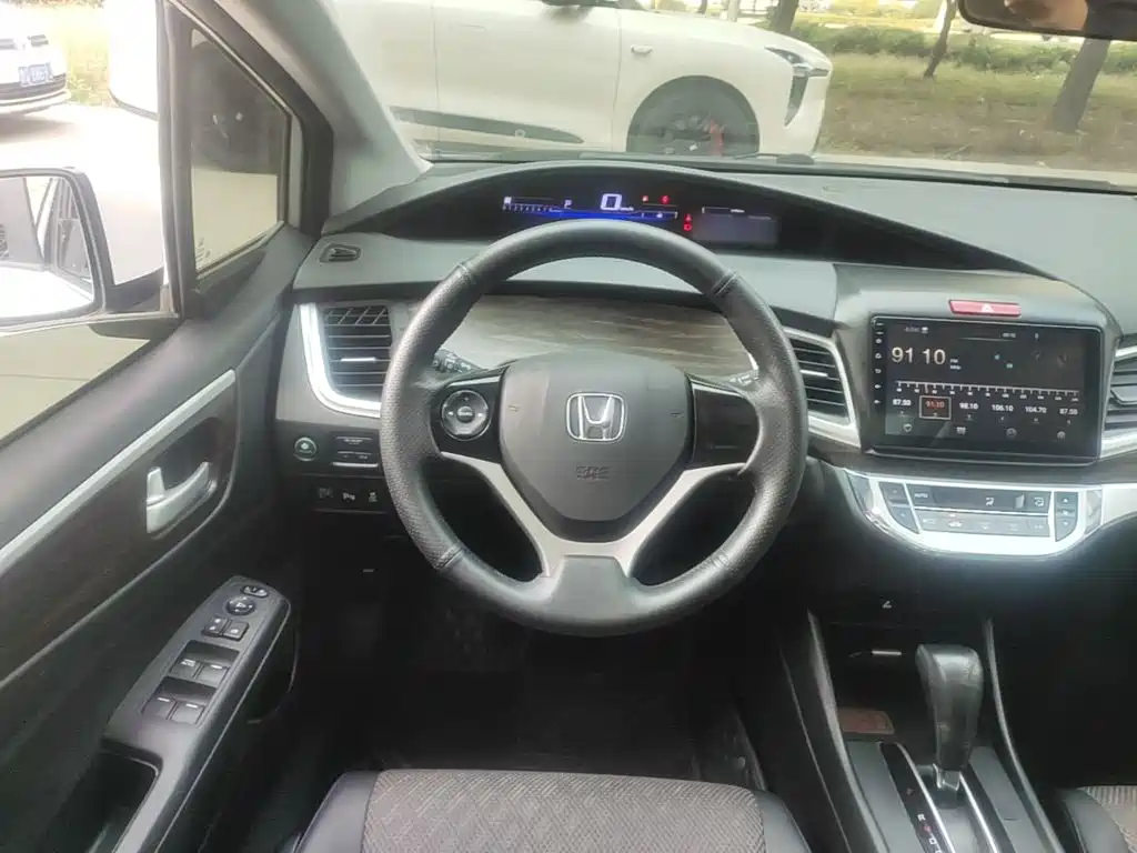 Фото 11 - Honda Jade