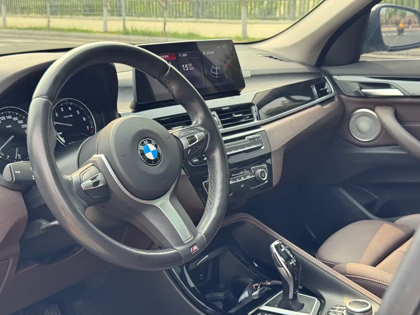 BMW X1 2022 sDrive20Li Premium фото 14