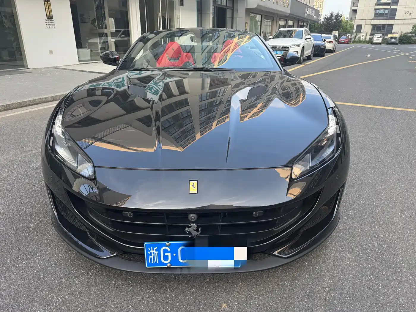 Ferrari Portofino 2019 2018 Model 3.9T
