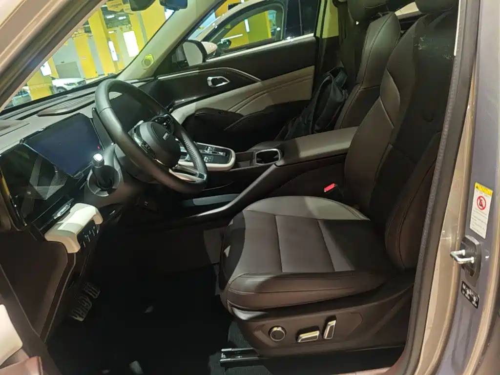 Haval Xiaolong MAX 2023 2023 1.5L Hi4 105 4WD Smart Flagship