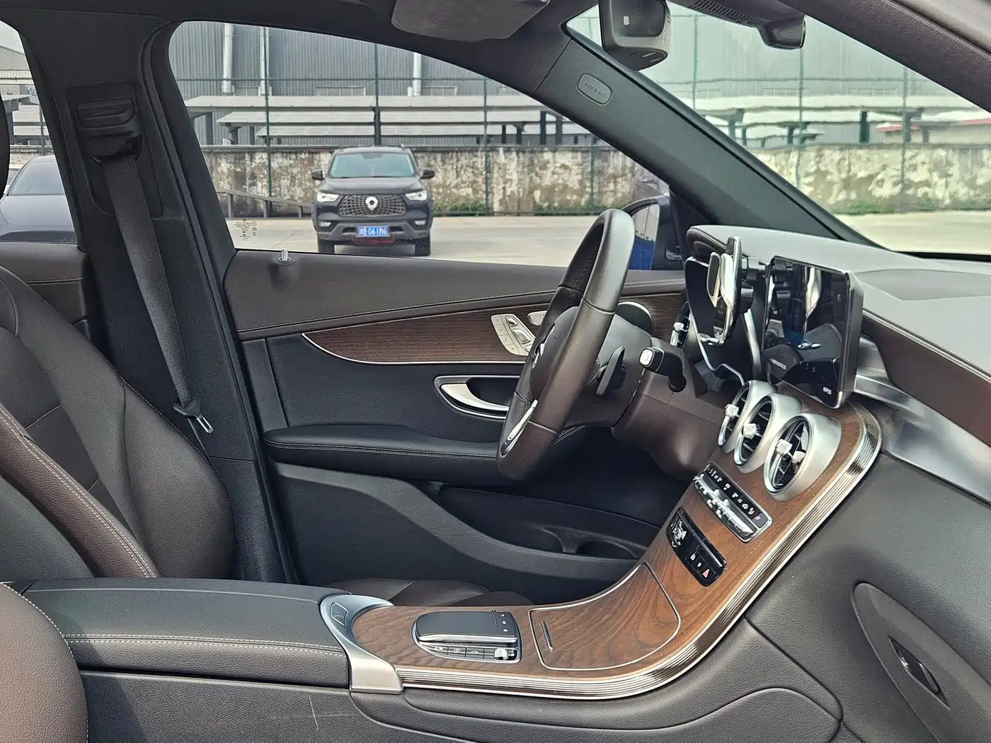 Mercedes-Benz GLC 2022 Facelift II GLC 260 L 4MATIC Luxury фото 10