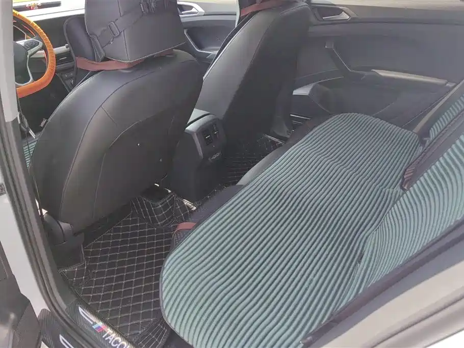 Volkswagen Tanying 2021 1.5L Automatic 30th Anniversary Edition фото 11