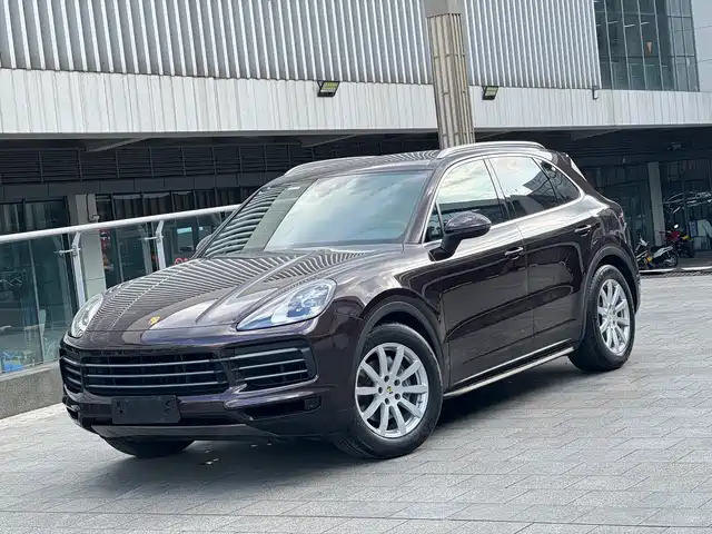 Porsche Cayenne 2020