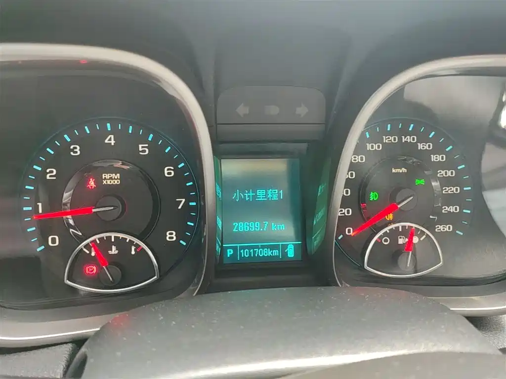Chevrolet Malibu 2014 2.0L Automatic Luxury фото 11