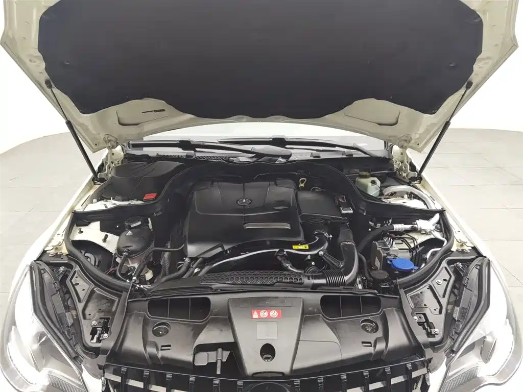 Mercedes-Benz E-Class (Import) 2016 E 200 Coupe Agile Edition фото 6