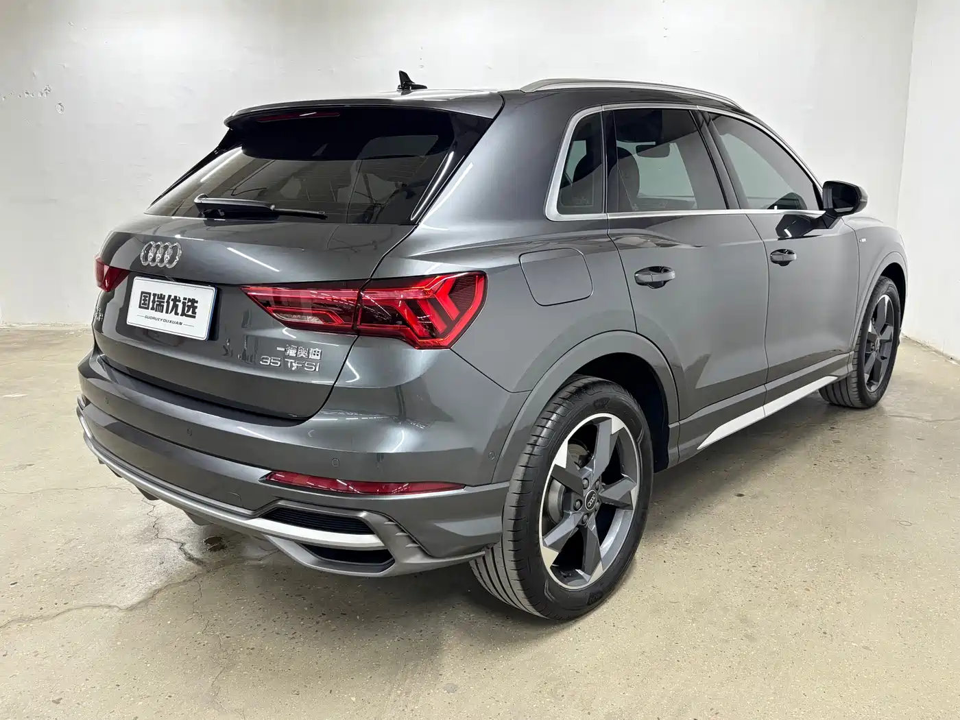Audi Q3 2022 35 TFSI Fashion Dynamic фото 4