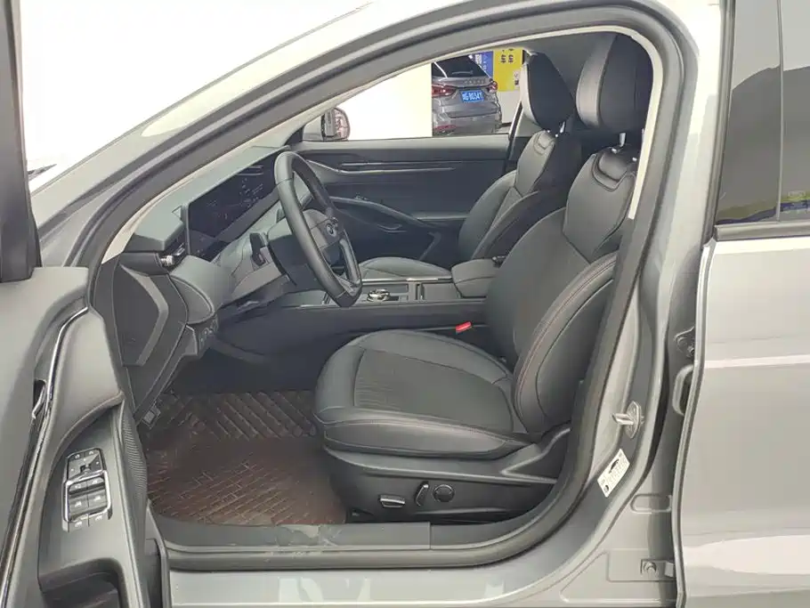 Фото 9 - Ford Mondeo