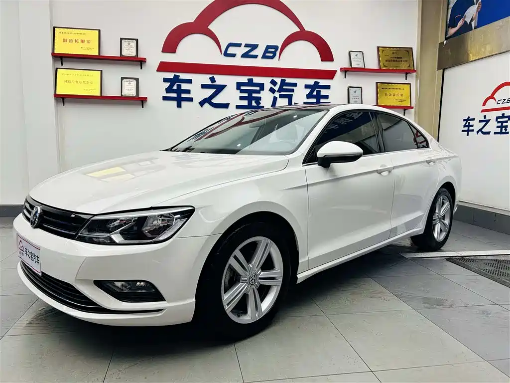Volkswagen Lamando 2015 280TSI DSG Comfort