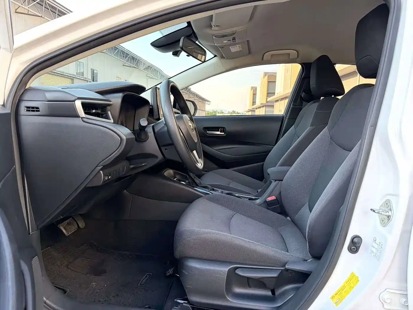 Фото 5 - Toyota Corolla