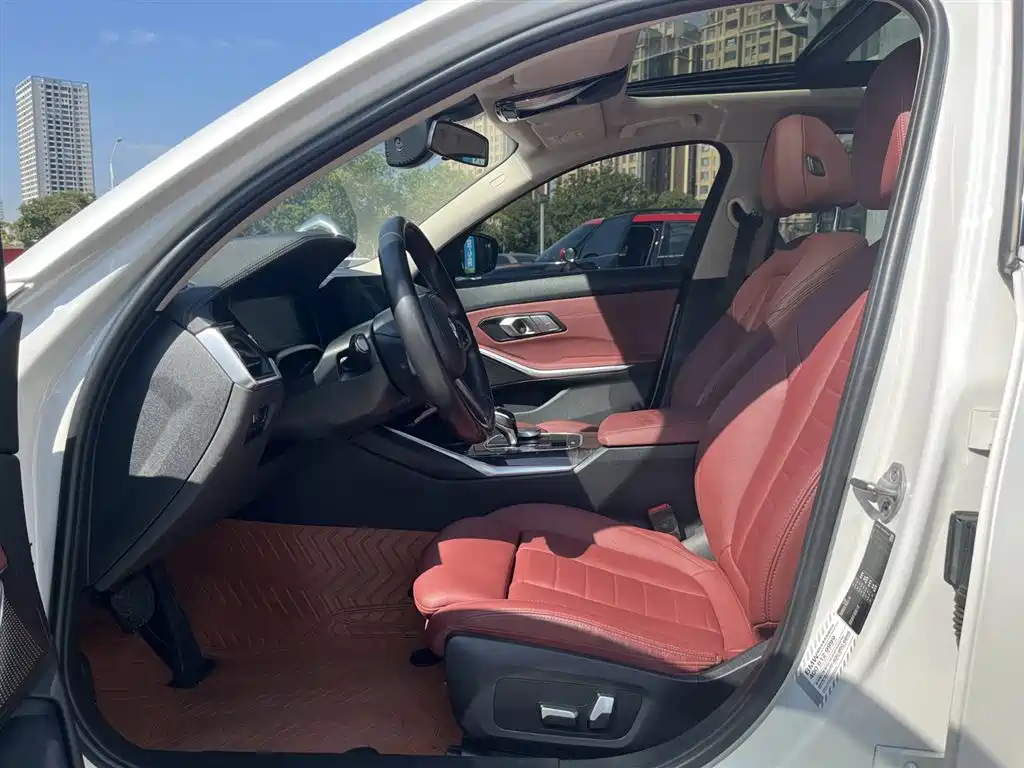 BMW 3 Series 2021 325Li M Sport Package фото 14