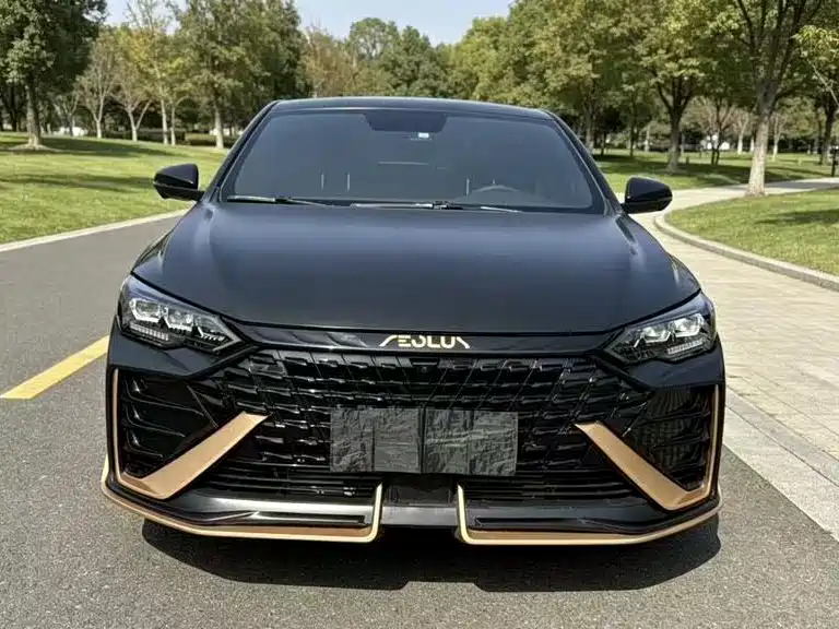 Dongfeng Aeolus Yixuan MAX 2022 2021 1.5T Dark Night Dawn Edition
