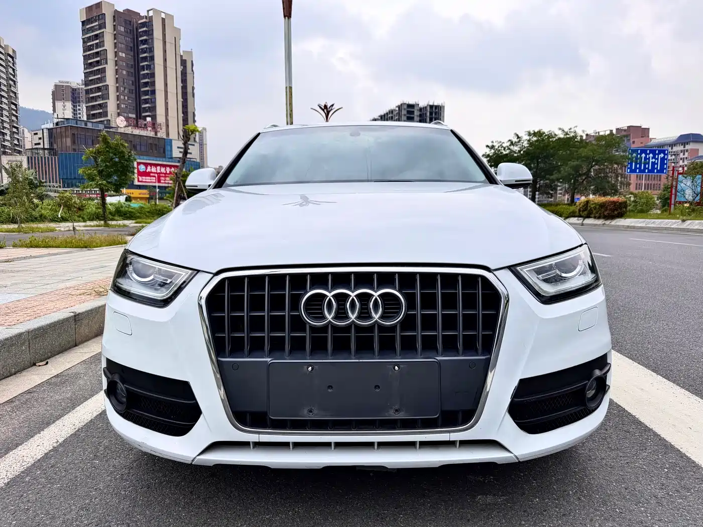 Audi Q3 2015 35 TFSI quattro Technology фото 2