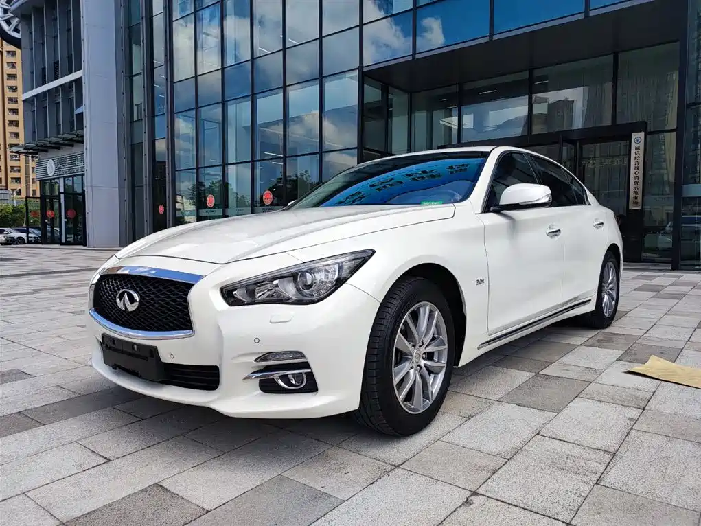 Infiniti Q50L 2016 Model 2.0T Joy Edition