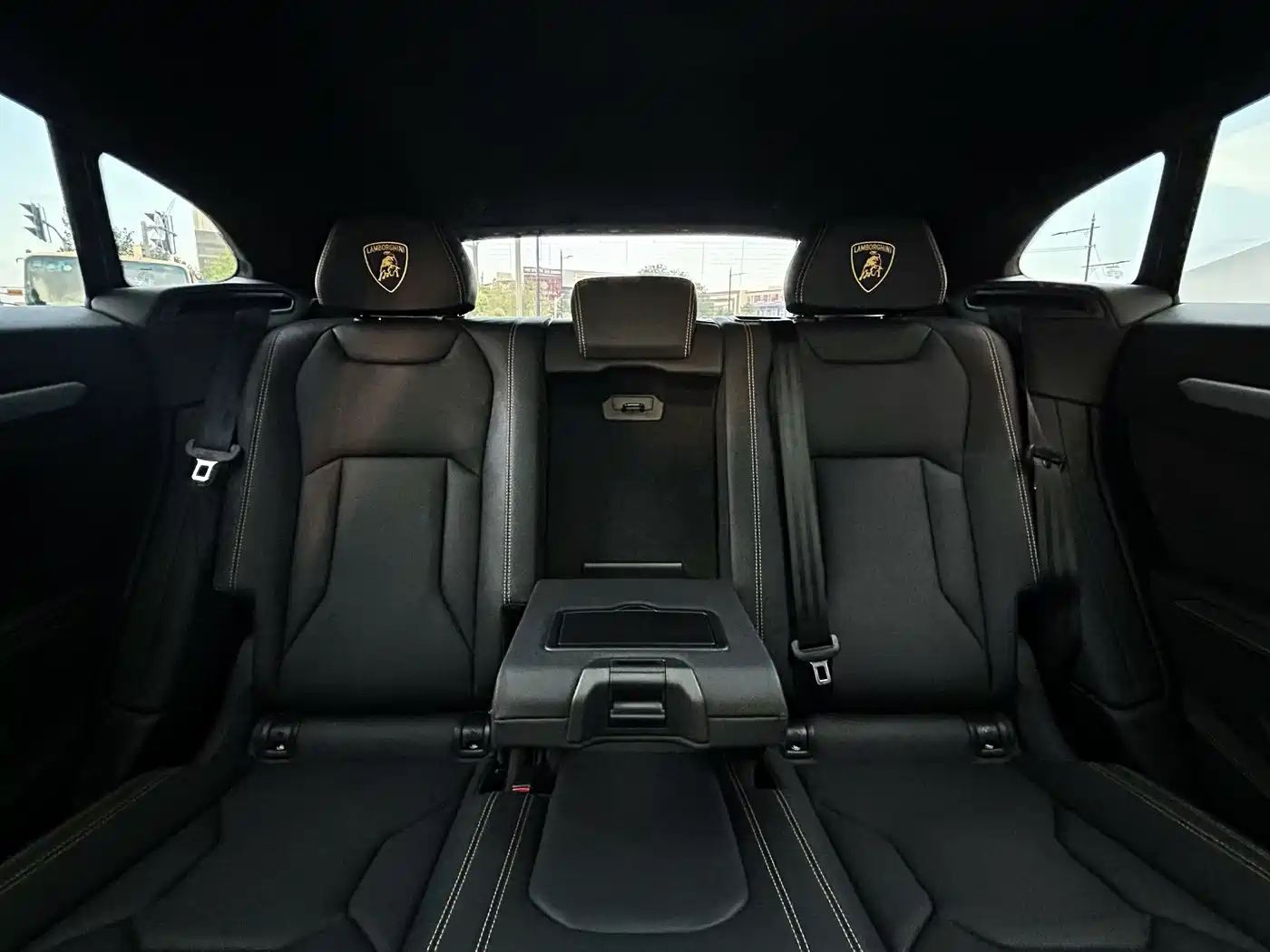 Lamborghini Urus 2023 4.0T V8 S фото 11
