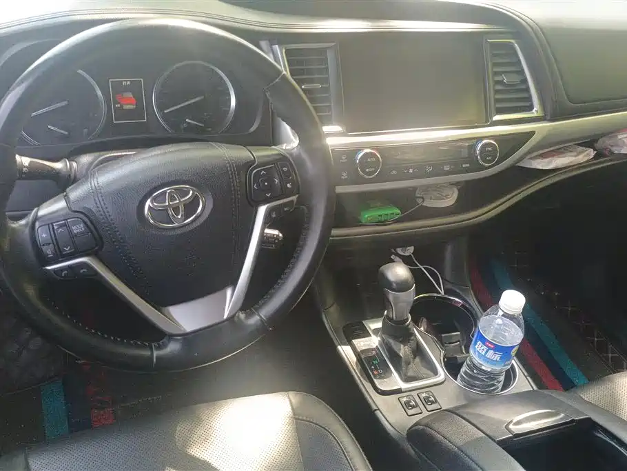 Toyota Highlander 2021 2.0T AWD Luxury 7-Seater фото 12