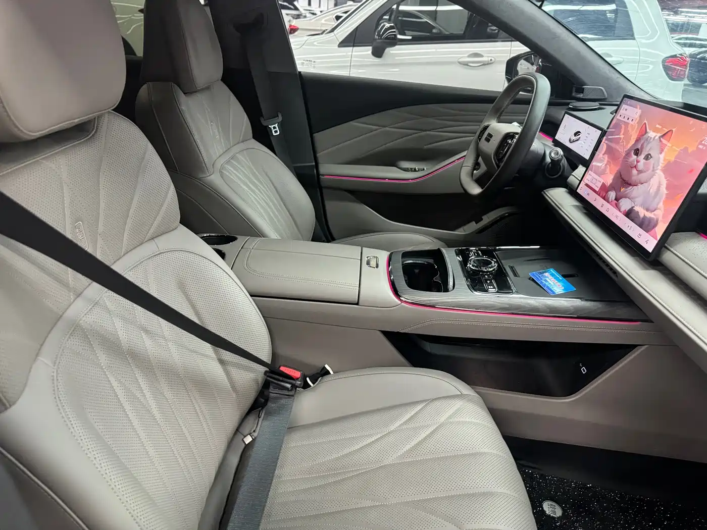 Geely Galaxy Galaxy Xingyao 8 2025 2025 130km EM-P Starship Edition