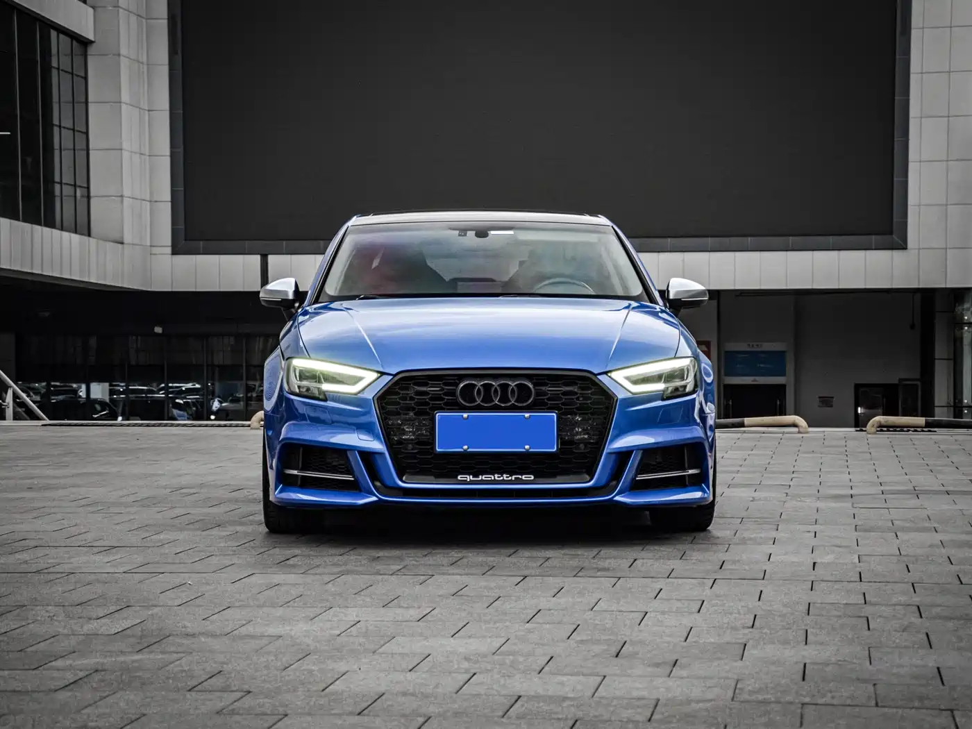 Audi S3 2019 Audi S3 2.0T Limousine фото 3