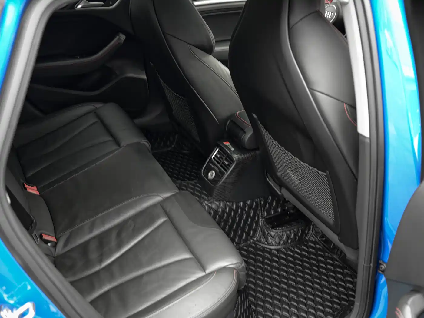 Audi S3 2019 Audi S3 2.0T Limousine фото 9