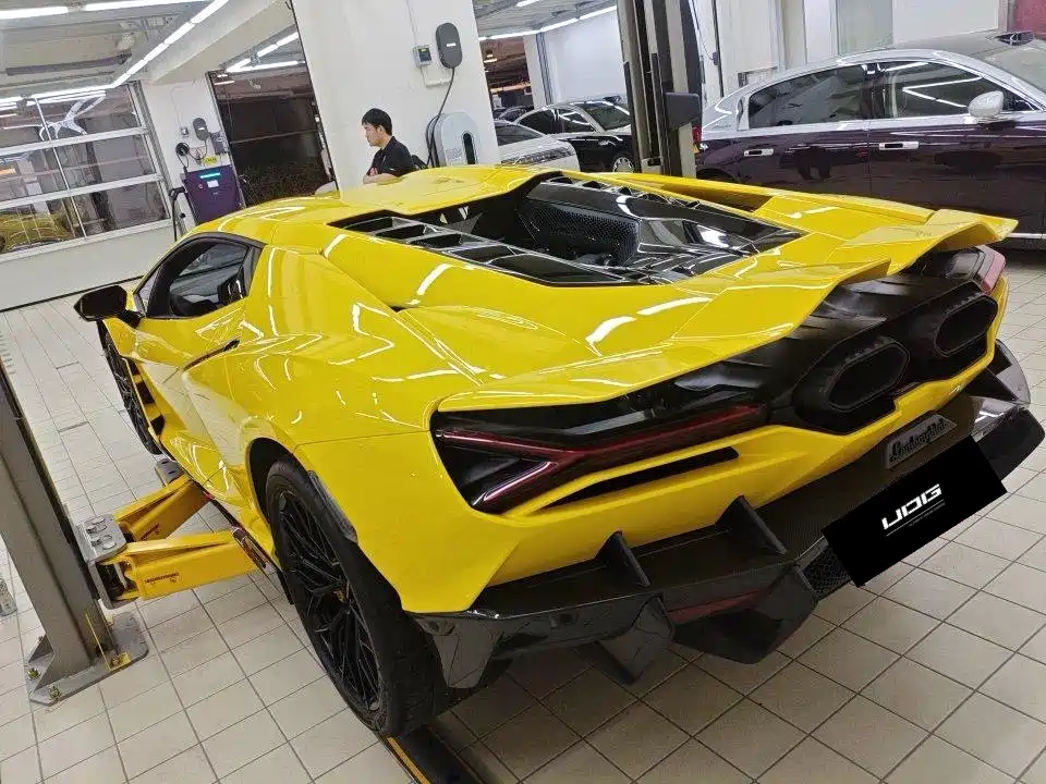Lamborghini Revuelto 2025 2023 6.5L PHEV Standard