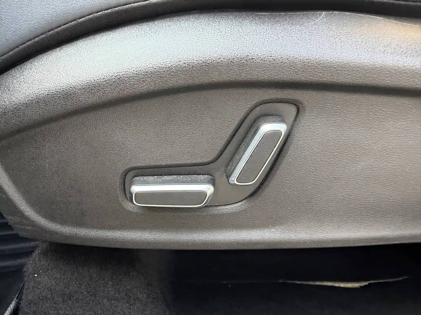 Geely Atlas L 2023 2023 2.0TD DCT Premium Model