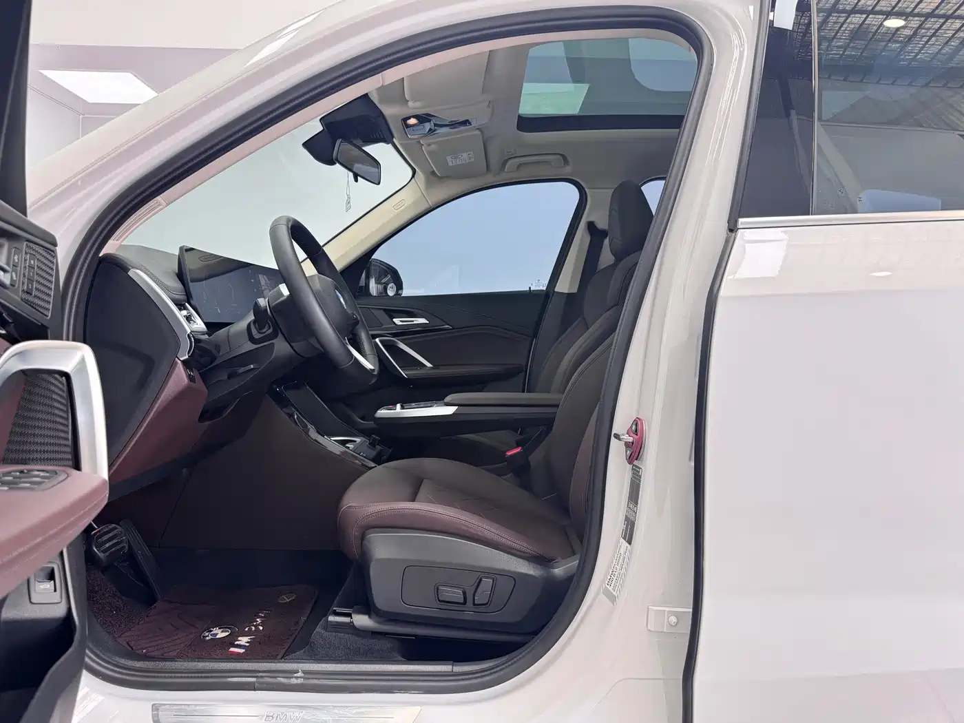 BMW X1 2023 sDrive20Li X Design Package фото 8