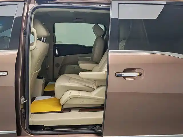 Buick GL8 2018 28T Luxury Model China VI фото 8