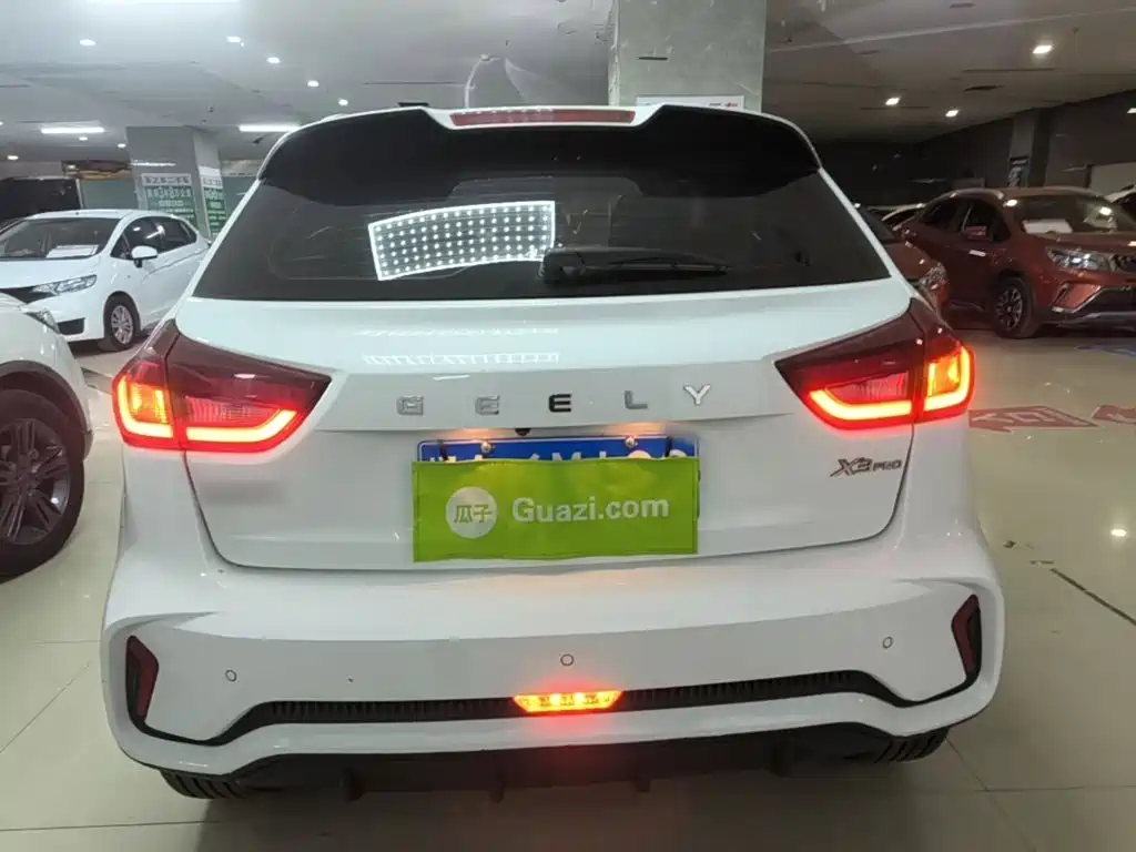 Geely Vision X3 2021 2021 PRO 1.5L CVT Premium