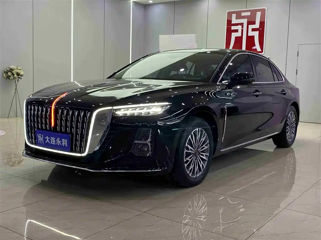 Hongqi H5 2024 2.0T Automatic Smart Connect Flag Enjoy Edition