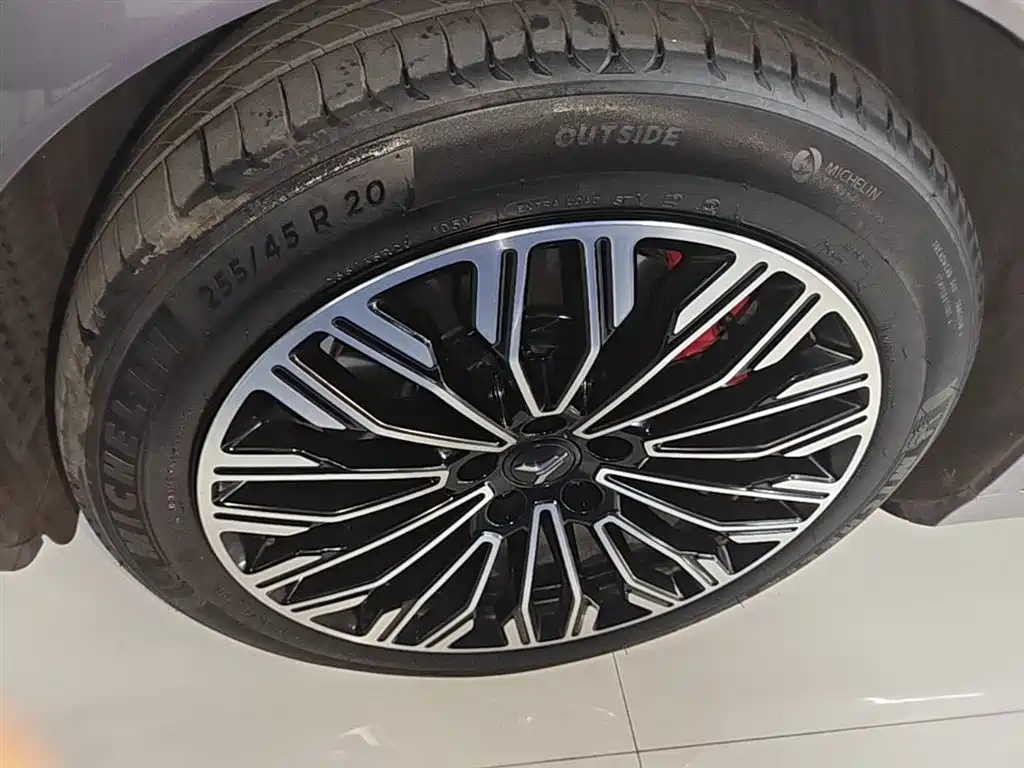 Voyah Auto VOYAH FREE 2025 FREE+ 4WD Qiankun Edition фото 23