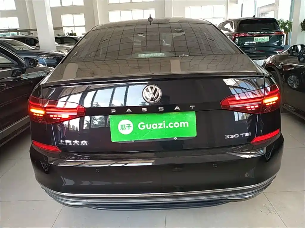 Volkswagen Passat 2019 330TSI Elite Version China VI фото 6