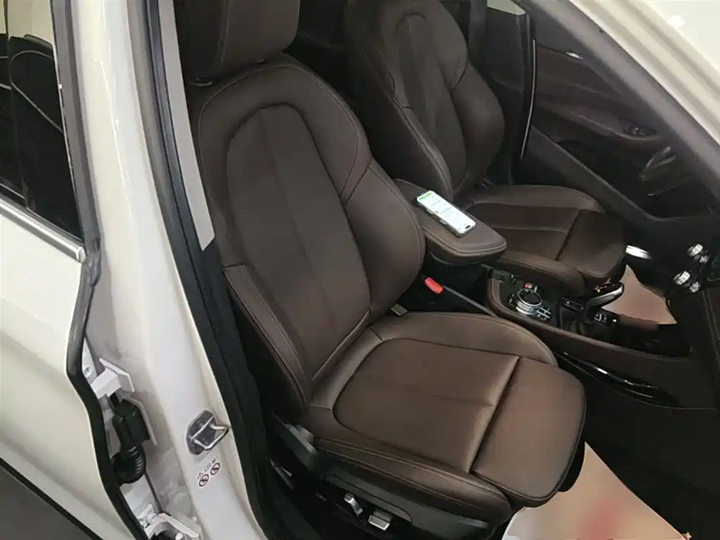 BMW X1 2022 xDrive25Li Premium фото 25