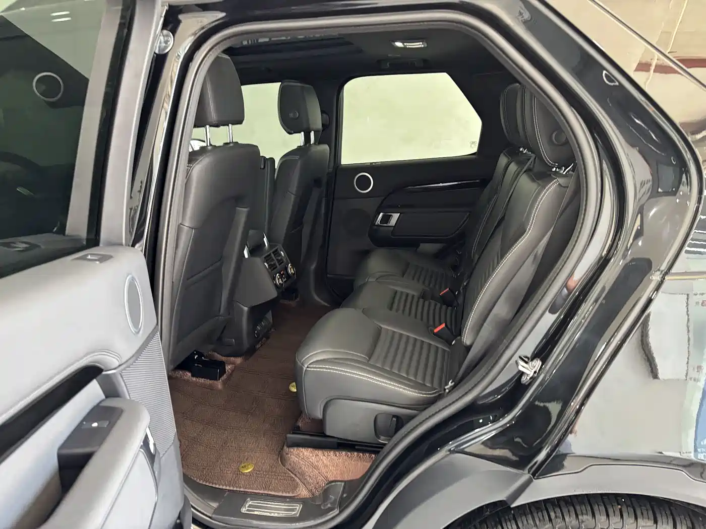 LAND ROVER DISCOVER