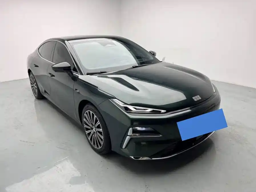 Geely Galaxy Galaxy Xingyao 8 2025 2025 Model 130km EM-i Flagship Edition