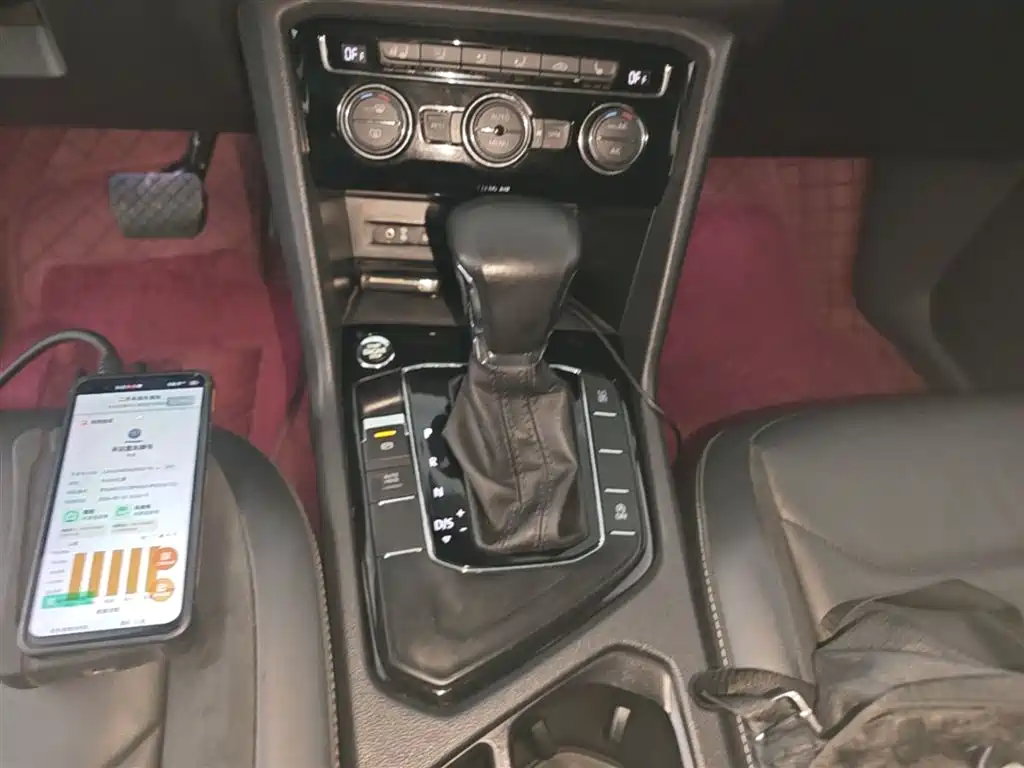 Volkswagen Tiguan L 2018 330TSI Automatic 2WD Luxury Edition фото 14