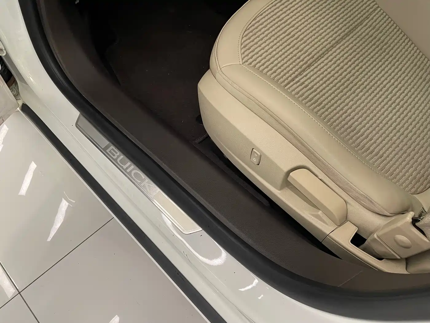 Buick Regal 2014 2.0L Leading Fashion Type фото 27