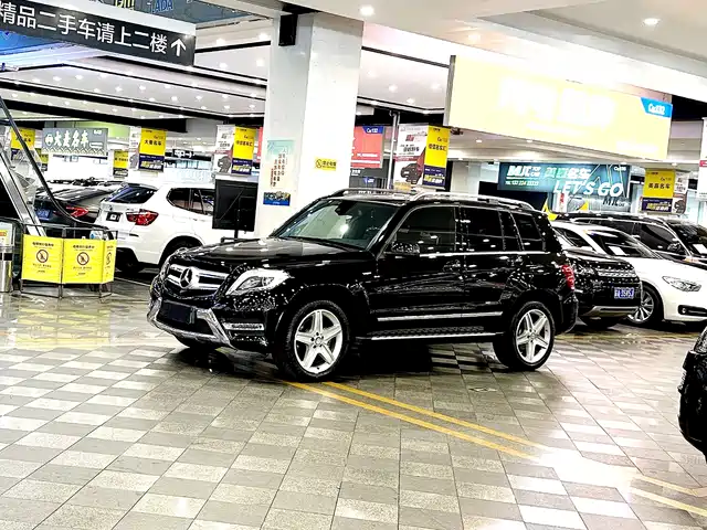 Mercedes-Benz Mercedes-Benz GLK-Class 2015 GLK 300 4MATIC Luxury Ultimate Edition