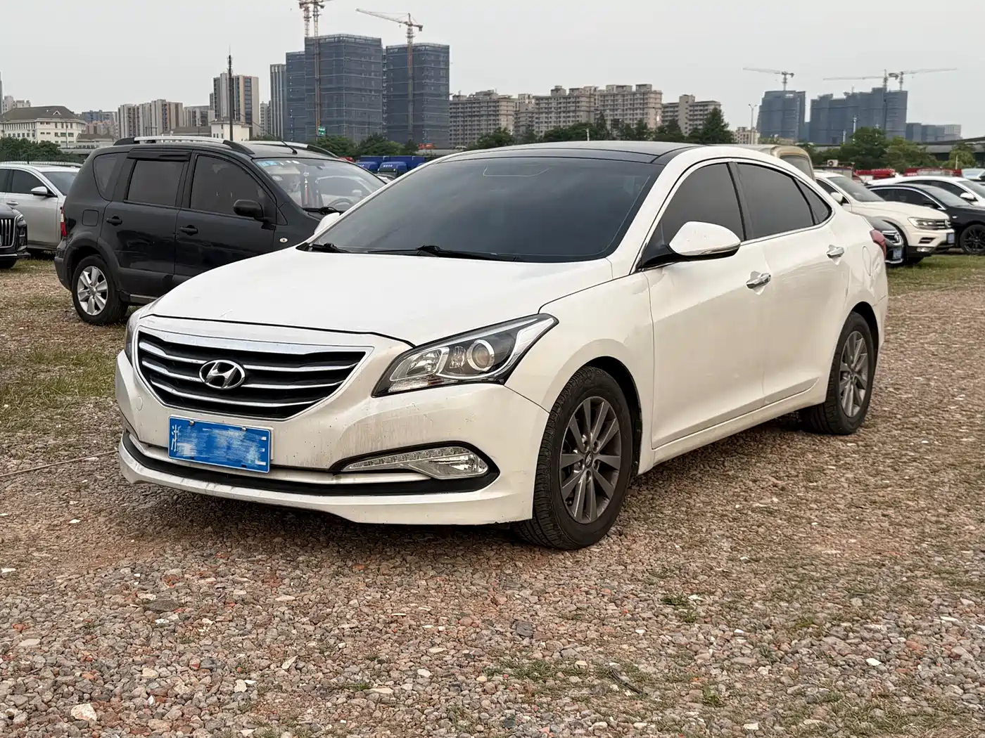 Hyundai Mistra 2014 1.8L Auto Smart GLS