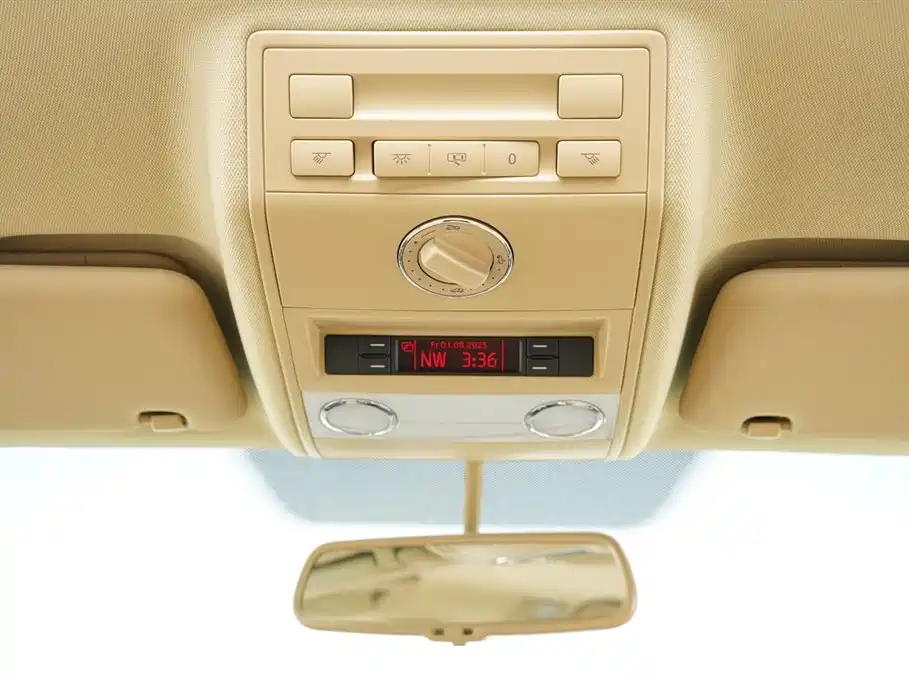 Volkswagen Touareg 2007 3.6L Luxury фото 24