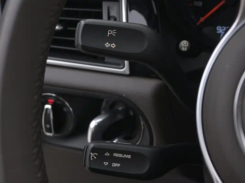Porsche Macan 2014 Macan S 3.0T фото 31