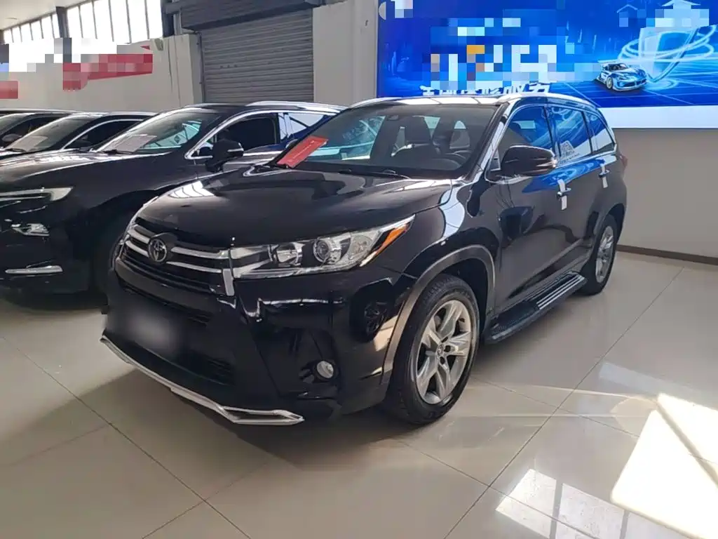 Toyota Highlander 2018 — пригон из Китая