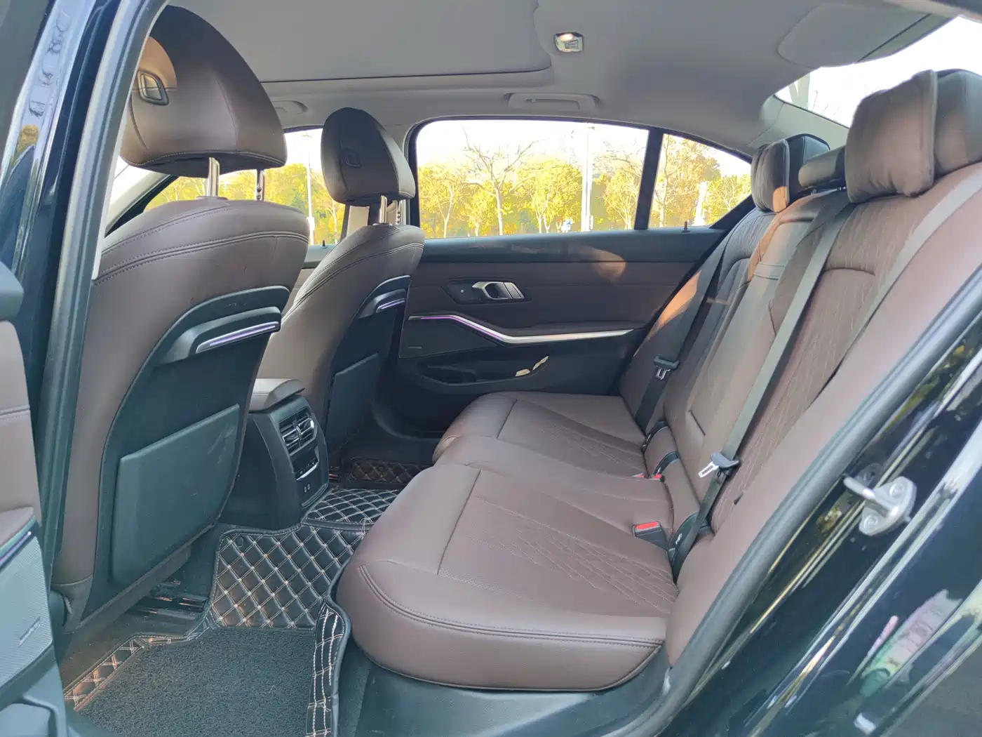 BMW 3 Series 2022 325Li M Sport Shadow Edition фото 6