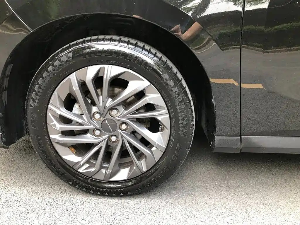 SAIC Maxus Maxus G50 2020 2019 1.5T Automatic Elite Edition China VI