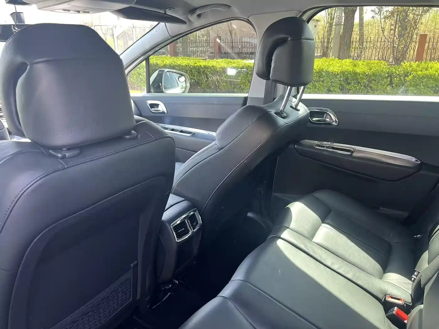 Peugeot 3008 2013 2.0L Automatic Trend Edition фото 15