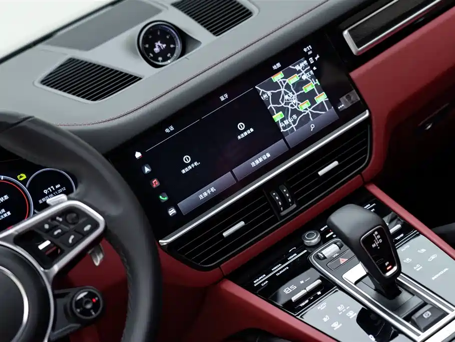 Porsche Cayenne New Energy 2022 Cayenne E-Hybrid 2.0T Platinum Edition фото 15