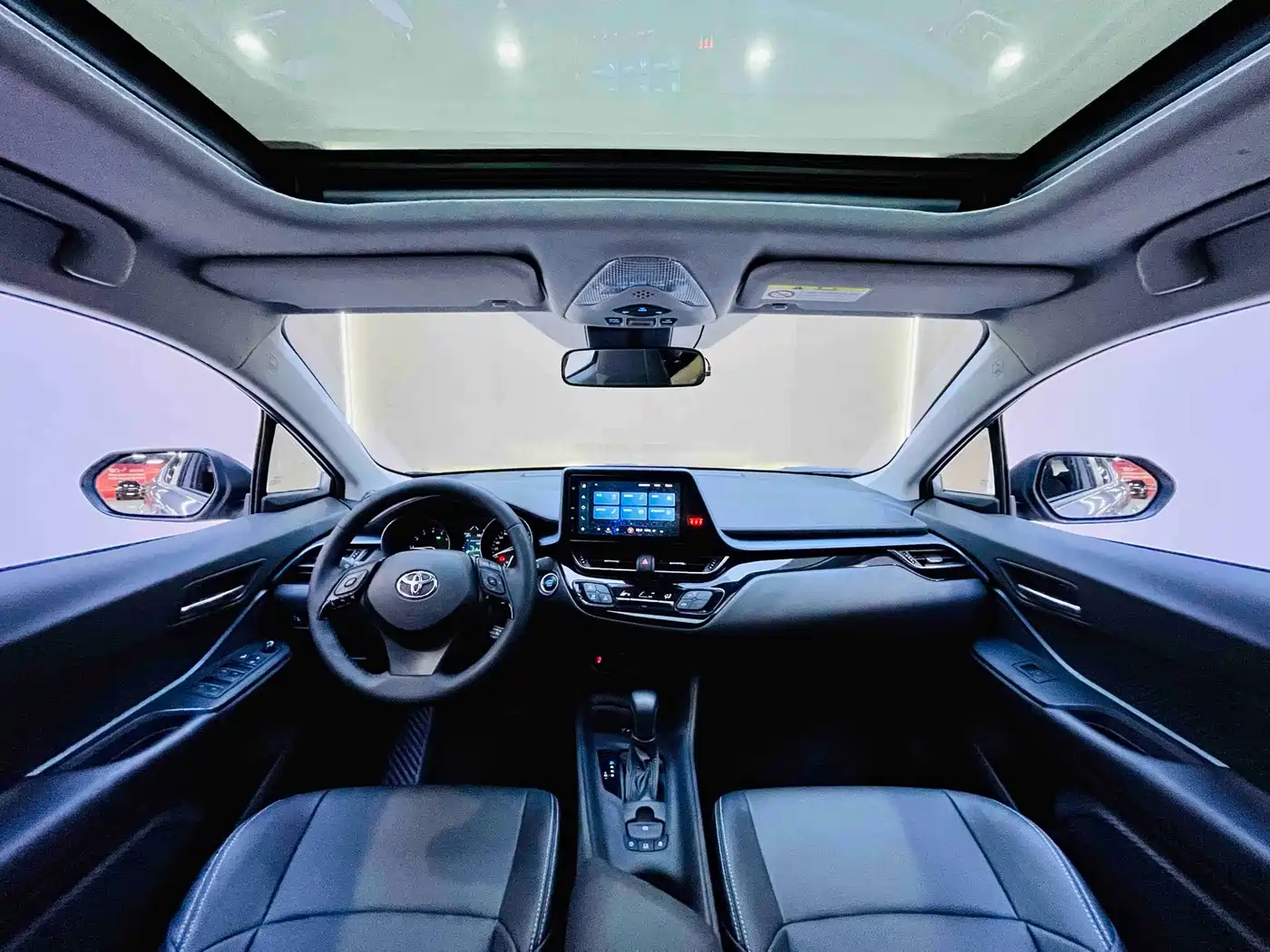 Toyota IZOA 2022 2021 2.0L Yixiang Edition