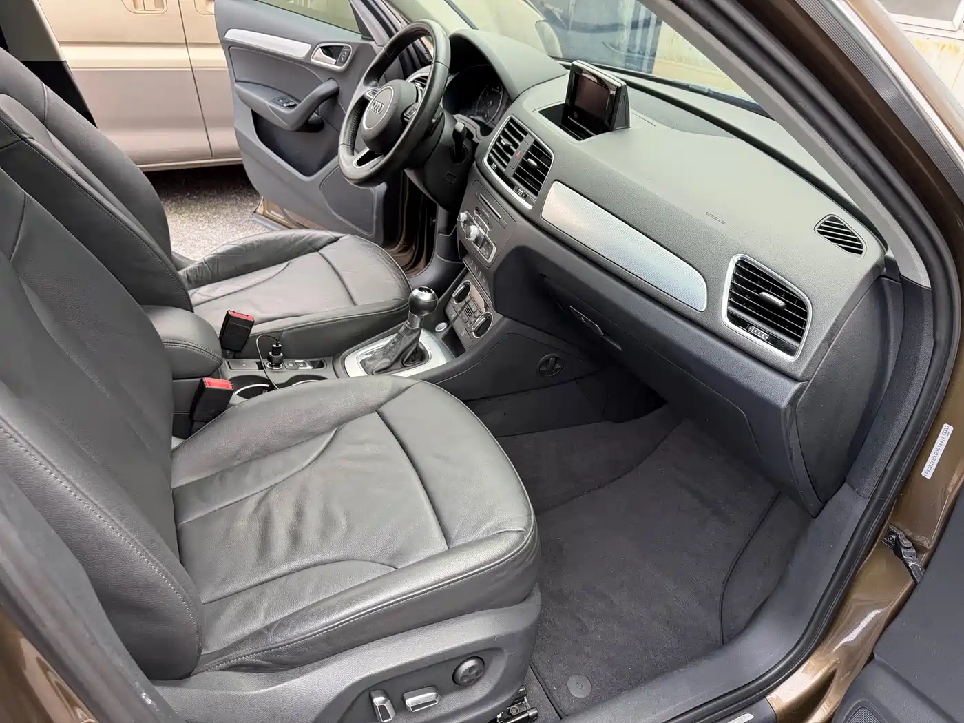 Audi Q3 2016 Model 30 TFSI Style фото 8