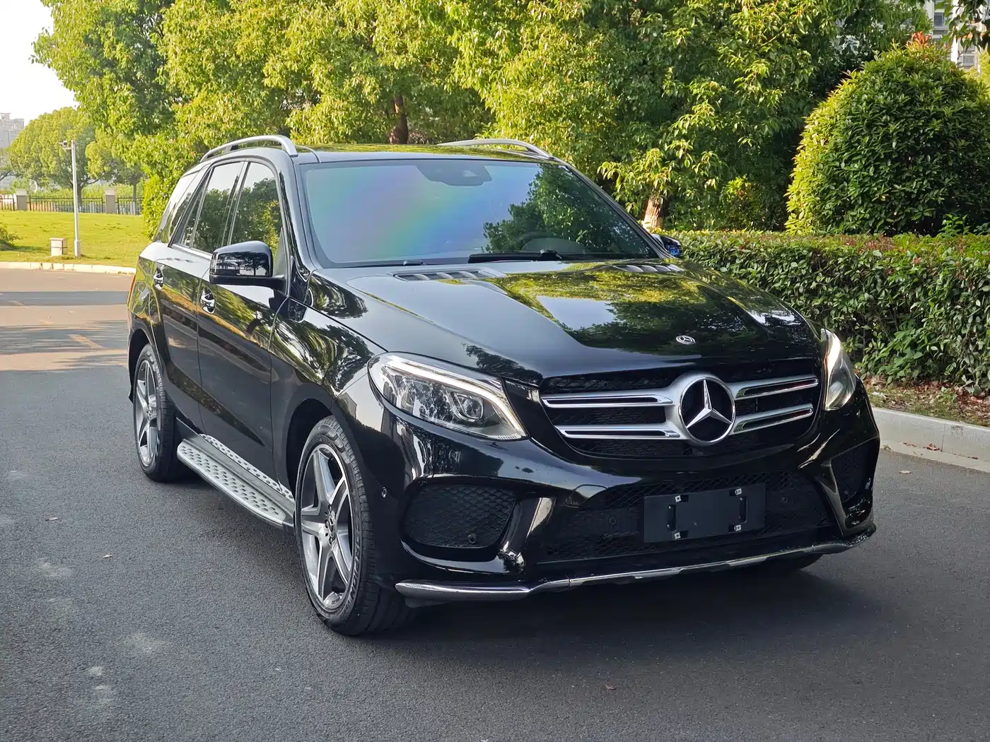 Mercedes-Benz GLE 2018 GLE 400 4MATIC Ultimate Edition фото 3