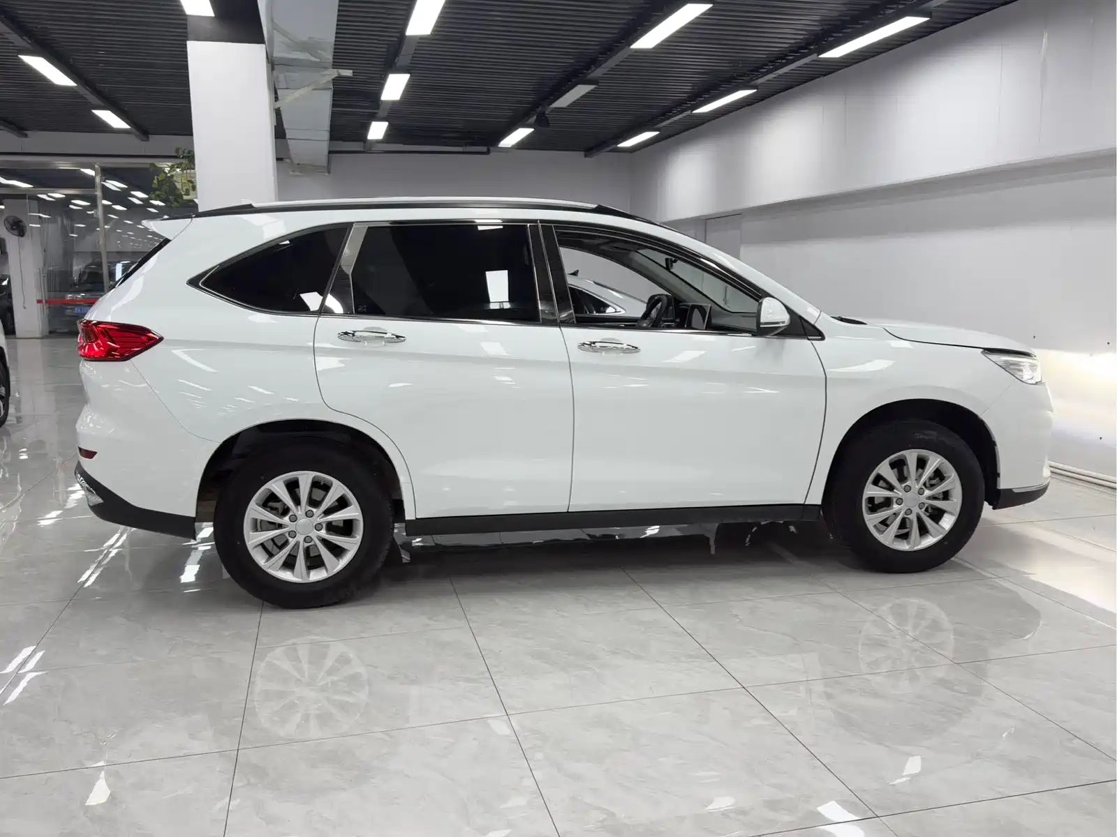 صورة 6 - Haval M6