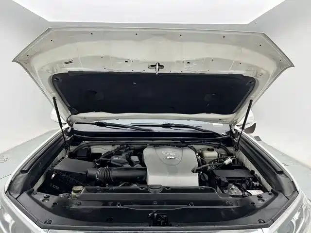 Toyota Prado 2018 3.5L Automatic TX-L Rear-mounted Spare Tire фото 25